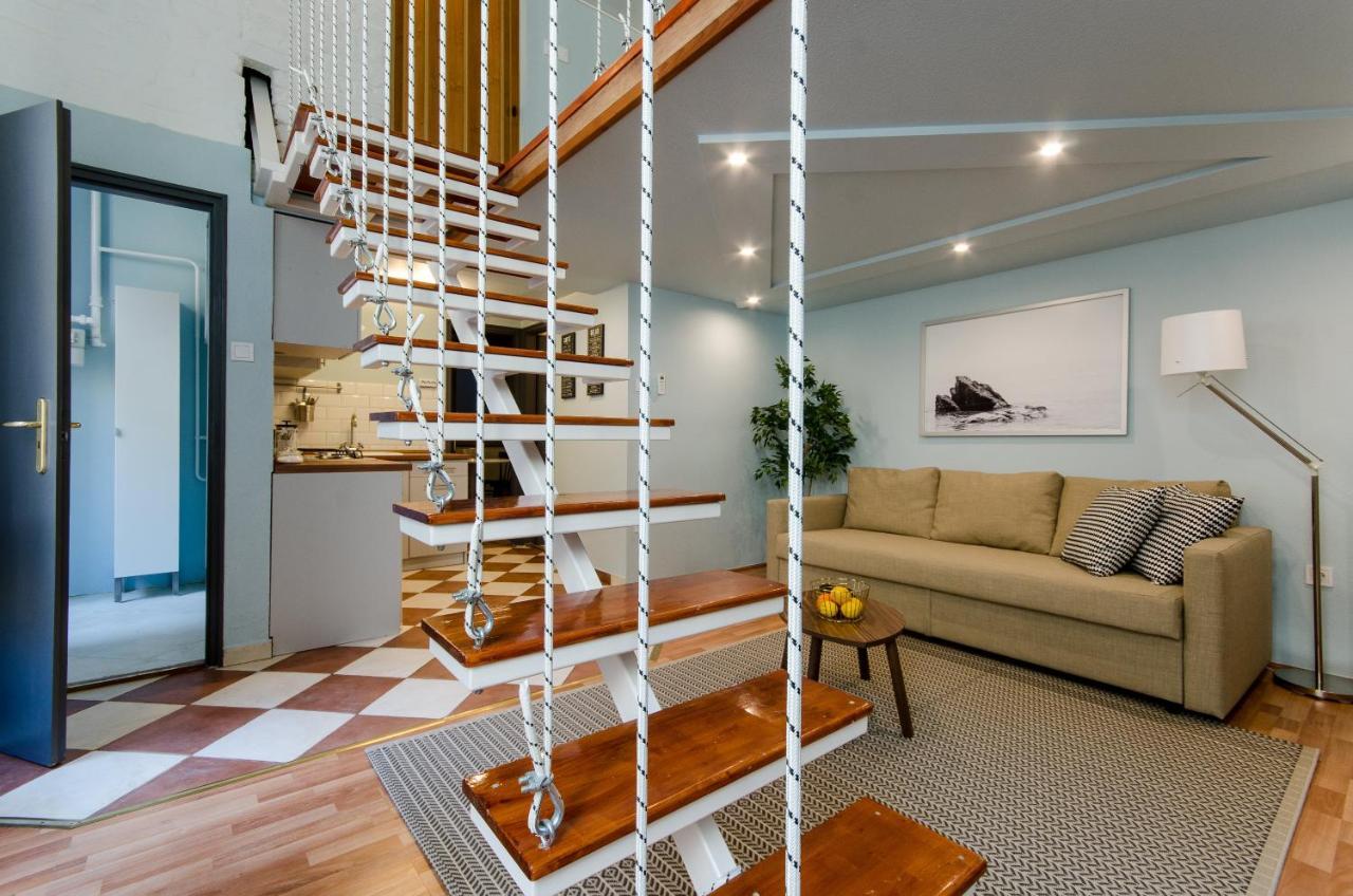 Paulay'S Studio Apartment In The City Center. Βουδαπέστη Εξωτερικό φωτογραφία