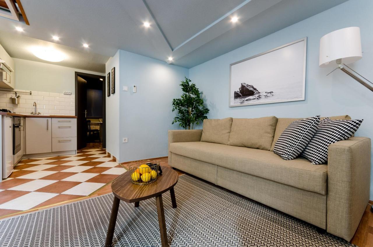 Paulay'S Studio Apartment In The City Center. Βουδαπέστη Εξωτερικό φωτογραφία