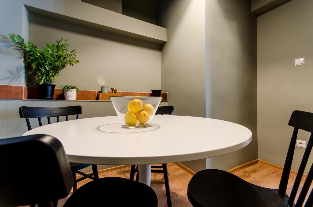 Paulay'S Studio Apartment In The City Center. Βουδαπέστη Εξωτερικό φωτογραφία